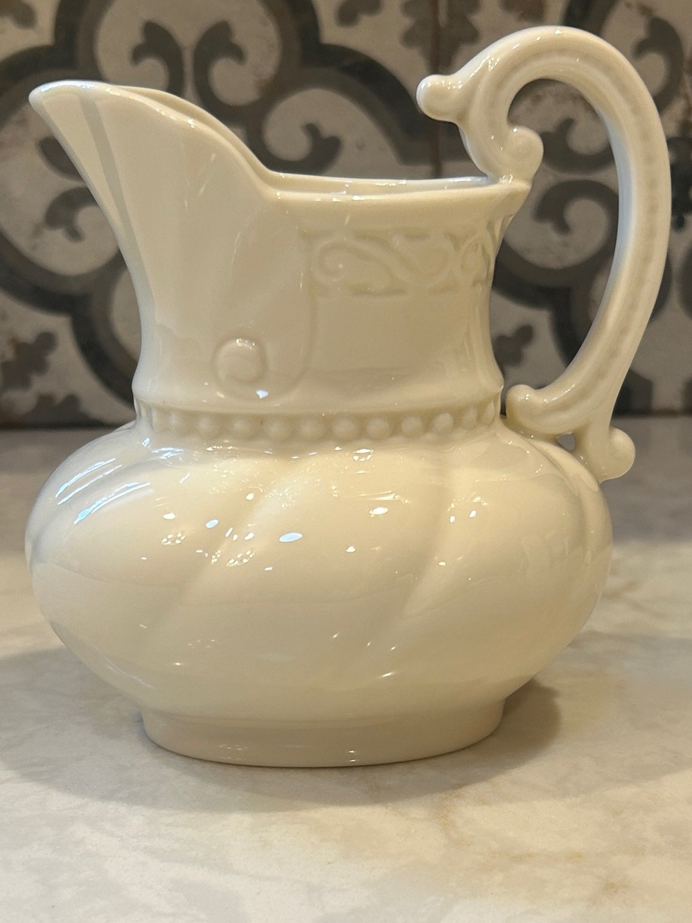 VINTAGE LENOX CHINA USA 16 OZ PITCHER - GREEN BACK STAMP